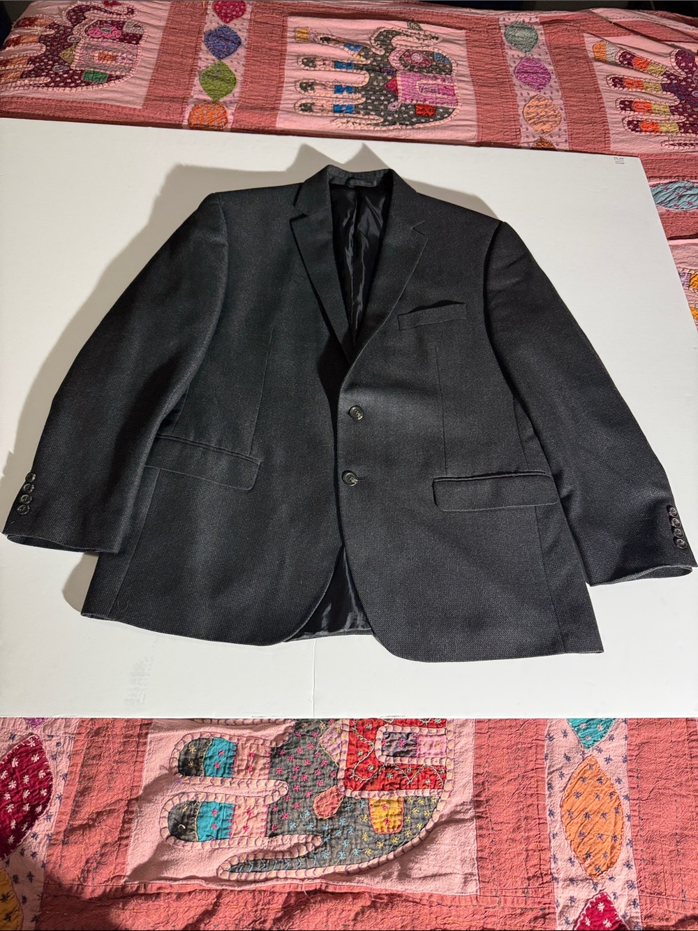Chap’s Classic Men's Black Single-Breasted Blazer